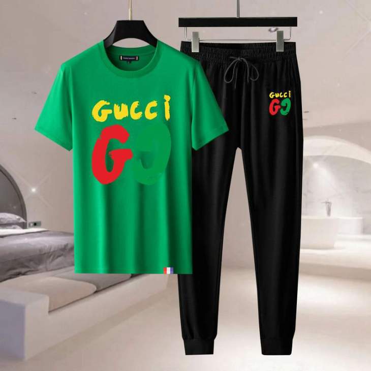 Picture of Gucci Shirt Pant Suits _SKUGucciM-3XL11Lr11021507